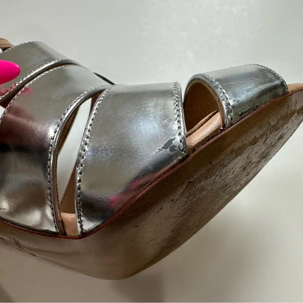 Nicholas Kirkwood Metallic Silver and Nude Heels with Black Details, Size: 37 - Picture 4 of 13